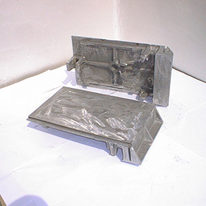 Equipment for heat treatments and incinerators