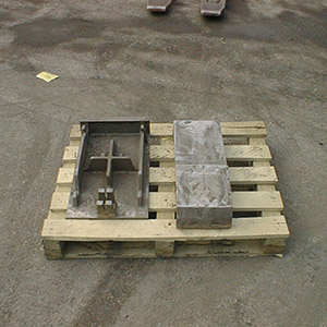 Equipment for heat treatments and incinerators