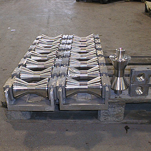 Equipment for heat treatments and incinerators